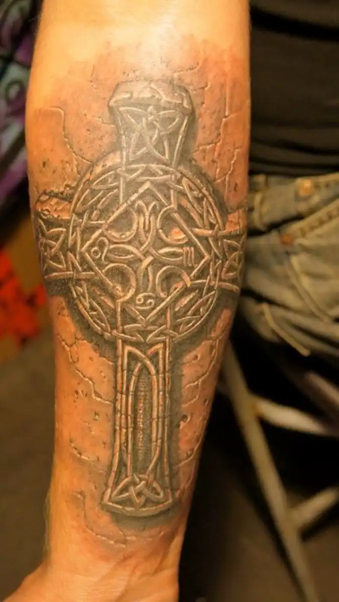 Celtic Cross: The Irish take on the iconic symbol of Christianity.
